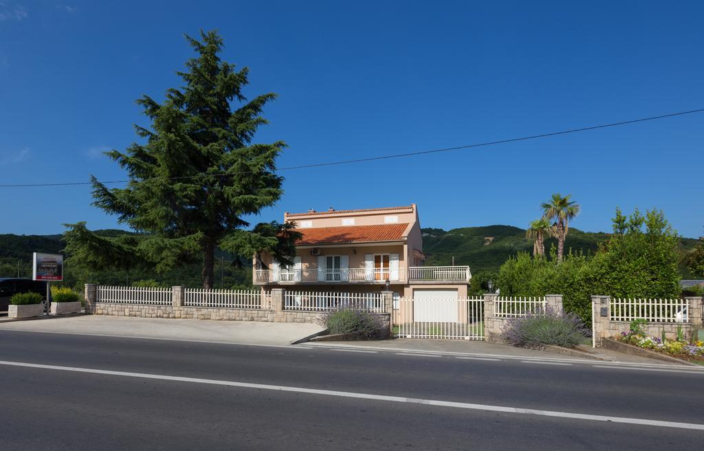 Apartments Raskovic Radanovići Exteriér fotografie