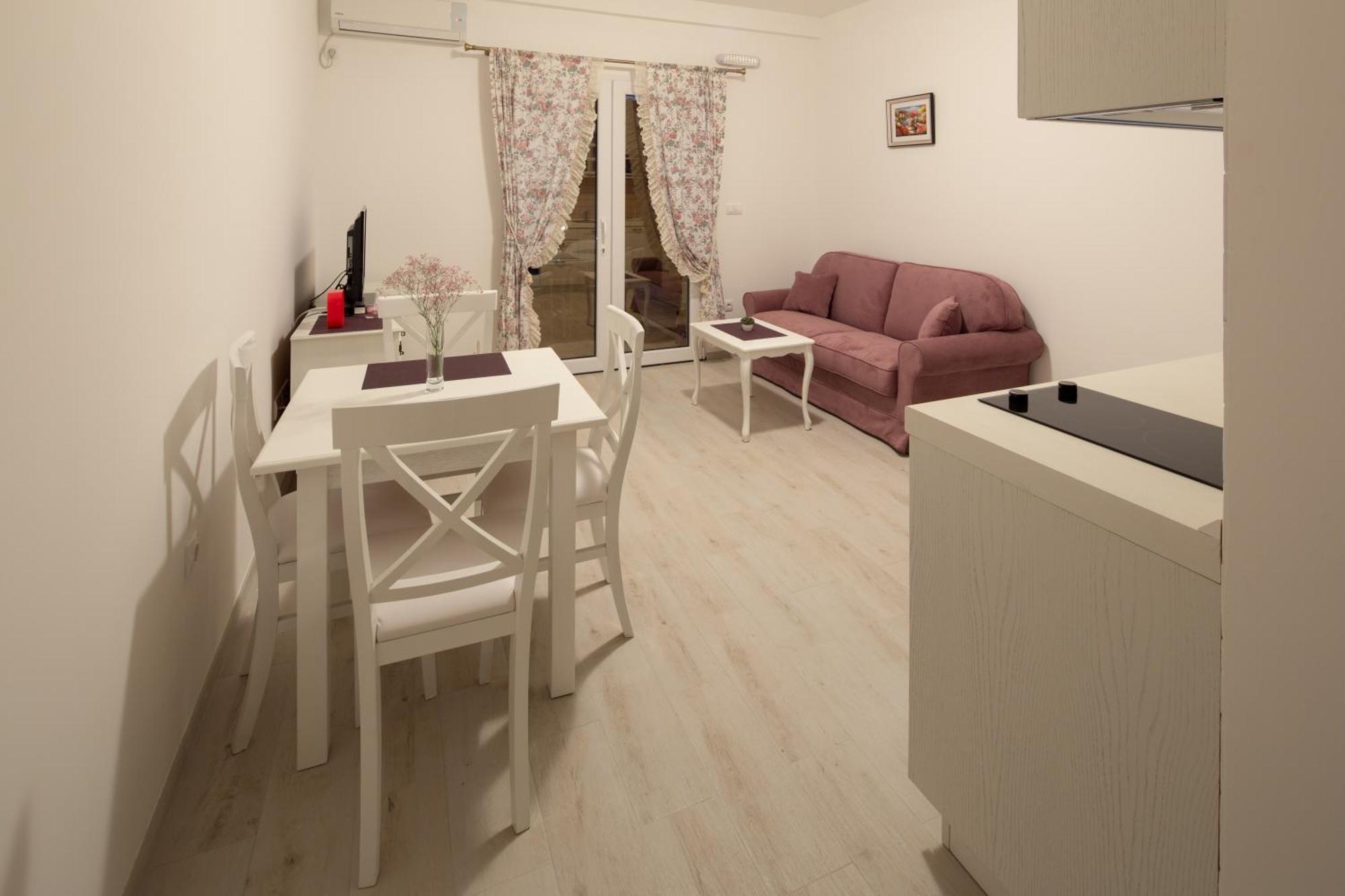 Apartments Raskovic Radanovići Exteriér fotografie