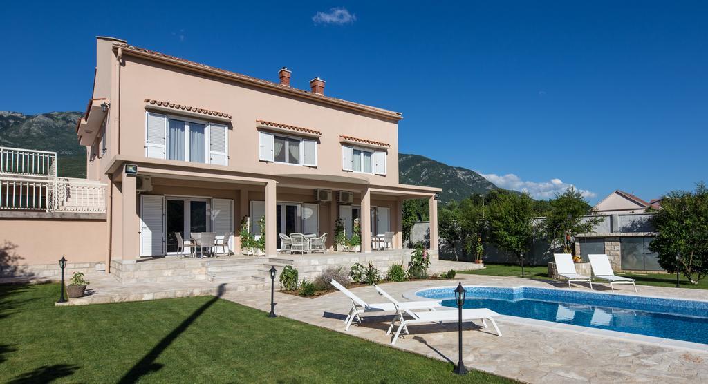 Apartments Raskovic Radanovići Exteriér fotografie